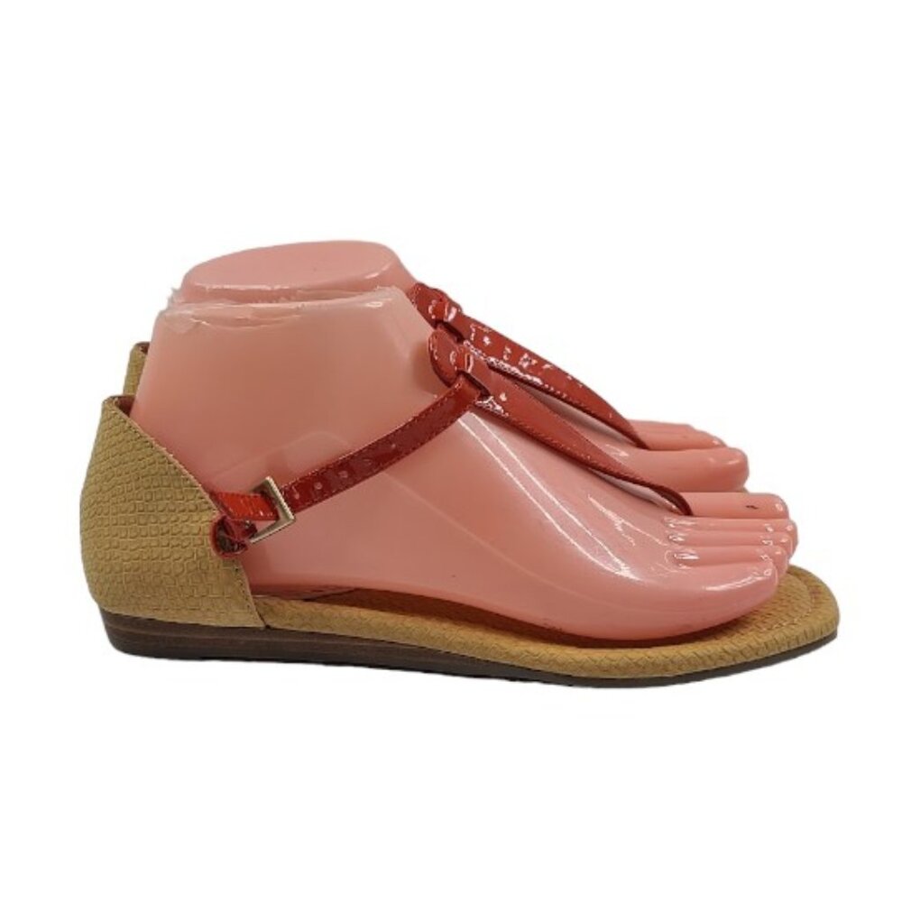 Wythe NY Women's Red Adjustable Buckle Classic T-Strap Sandal Size 5